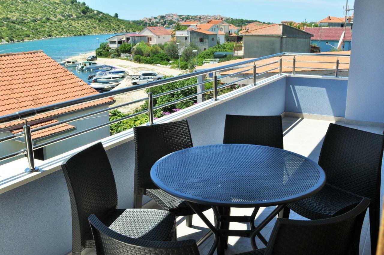 רוגוזניצה Apartments Zora מראה חיצוני תמונה
